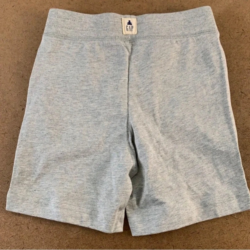Gap Toddler pull-on shorts 4T